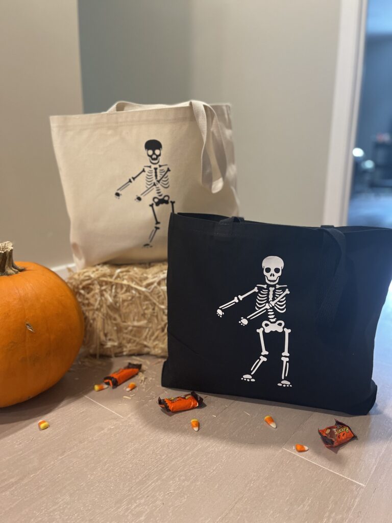 3 Methods to Use Your Promotional Canvas Totes This Halloween