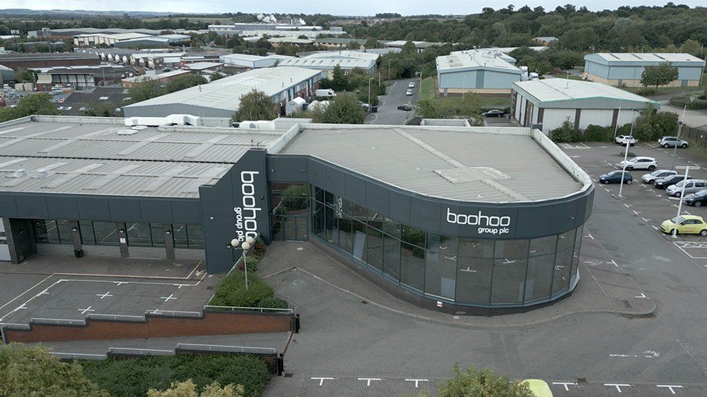 Fast fashion: Boohoo breaks promises on ethical overhaul - BBC News