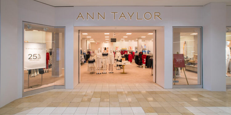 Ann Taylor in 2026: A Comprehensive Review of Style, Sustainability, and Customer Sentiment