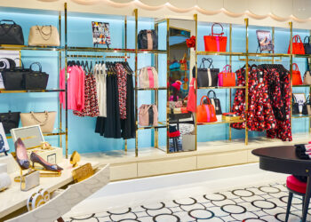 GUESS: A Case Research in Model Evolution – Mastering the Artwork of Timeless Relevance within the 2026 Vogue Panorama