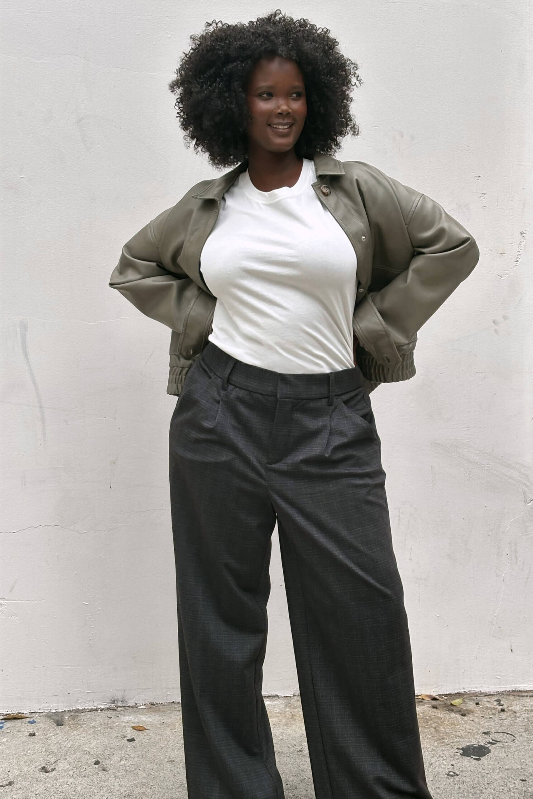 6 Stylist-Permitted Date Night time Appears to be like for Girls